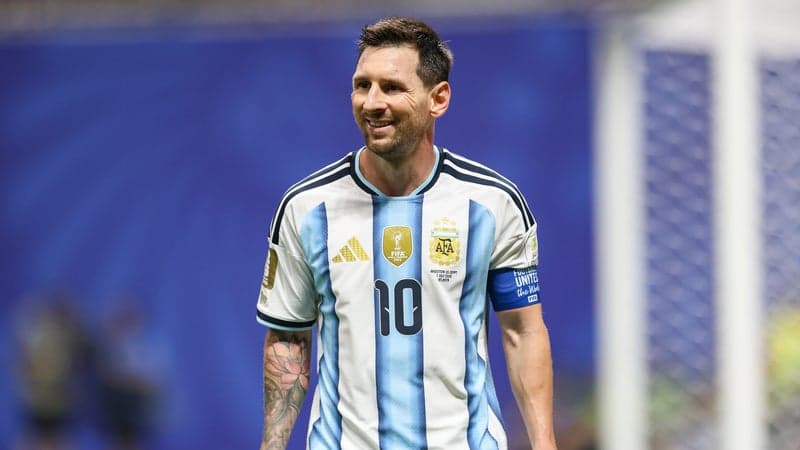 "Sans aucun doute", Simeone voit Messi remporter un neuvième Ballon d’or "après le Mondial qu’il a fait" avec l’Argentine