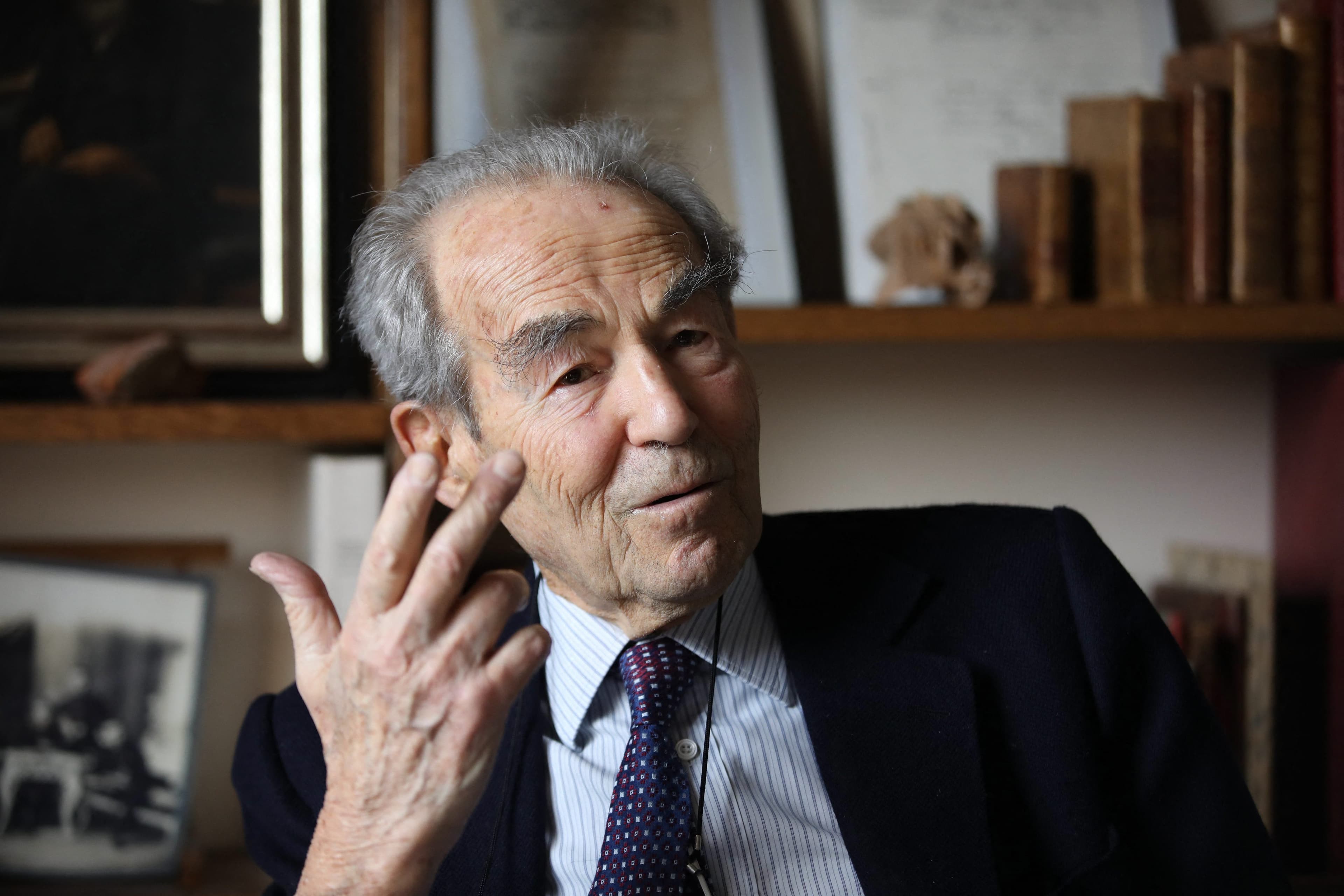 Abolition de la peine de mort : retour sur le combat de Robert Badinter dans L’Express 