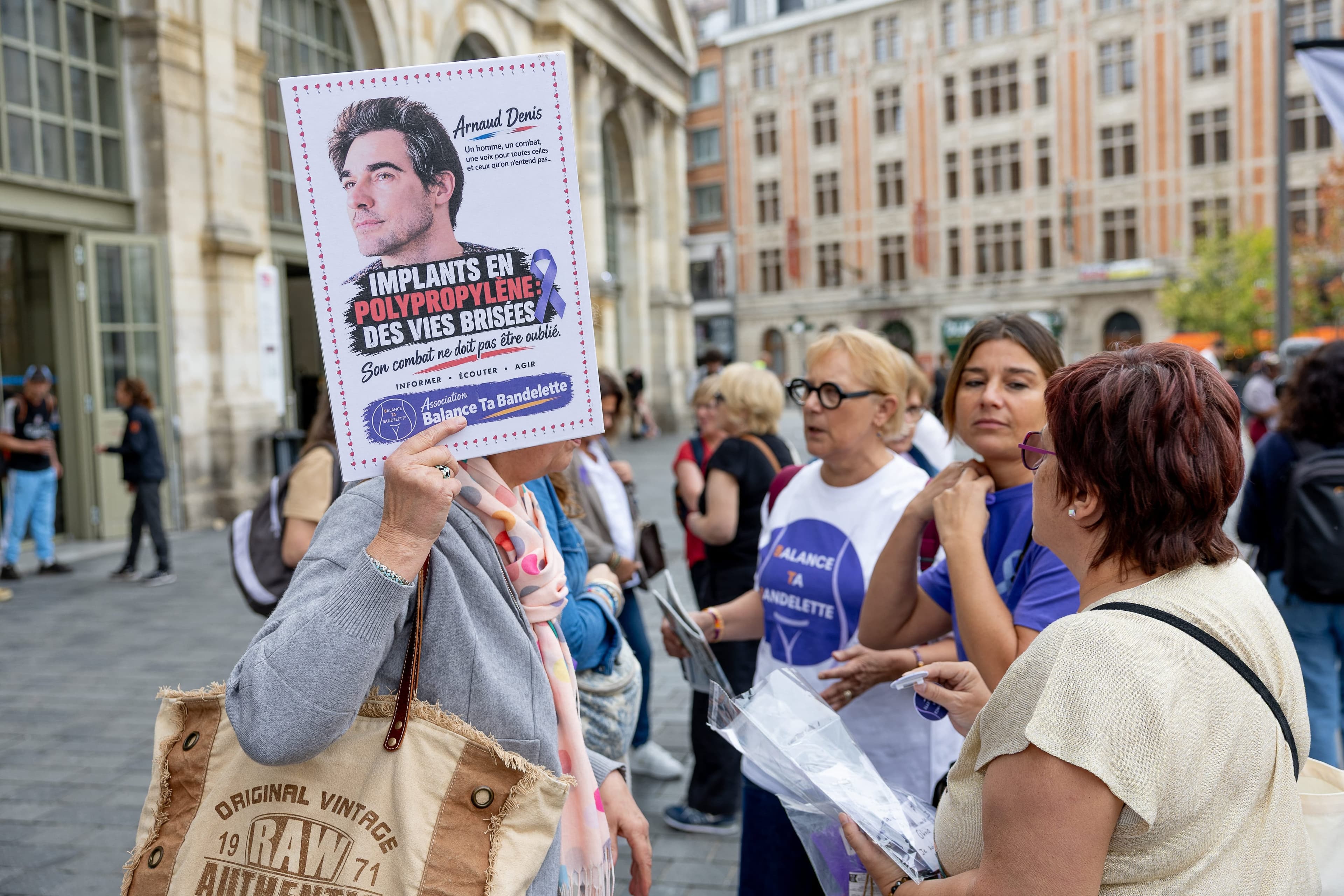Après l'euthanasie d'Arnaud Denis, un médecin-patient alerte sur les implants pour hernie
