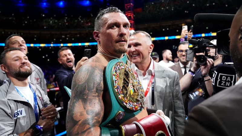Boxe: Usyk renonce à ses trois ceintures mondiales des lourds avant de disputer un dernier combat