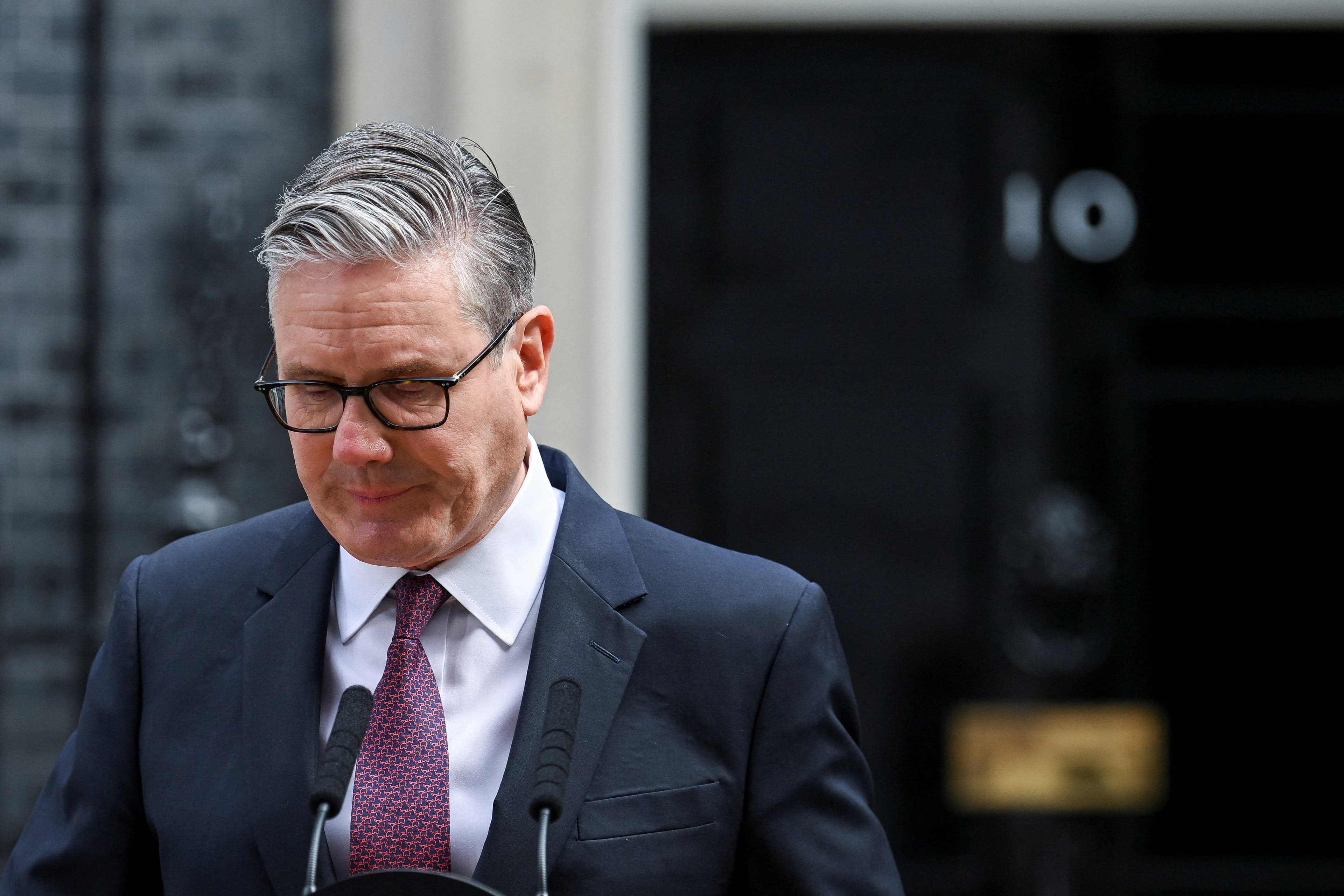 Démission de Keir Starmer : la défaite d'une gauche trop prudente et sans vision