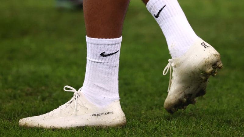 Equipe de France: la blessure de Kylian Mbappé peut-elle avoir un lien avec ses nouvelles chaussures ?