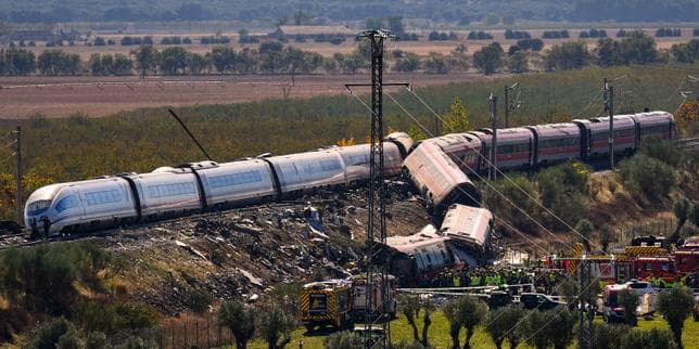 L’Espagne à nouveau endeuillée par une catastrophe ferroviaire, moins d’un an après celle d’Adamuz