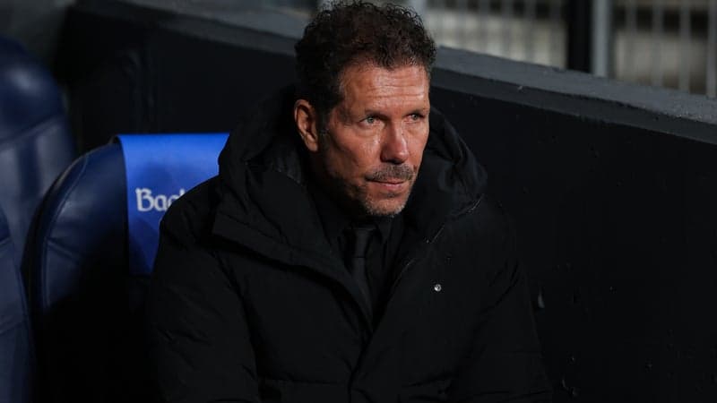Entre les supporters de l'Atlético de Madrid et Julian Alvarez,  Diego Simeone a choisi son camp