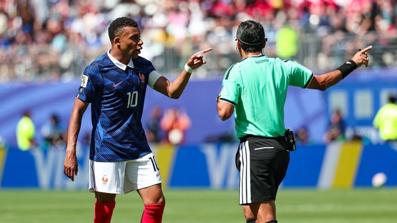 "Ne pas sanctionner les contacts normaux": le patron des arbitres, Pierluigi Collina, fait le bilan du premier tour de la Coupe du monde 2026