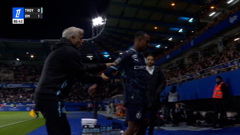 Troyes-OM: "C’est inadmissible", Kevin Diaz fustige l’attitude de Paixao lors de son remplacement en fin de match