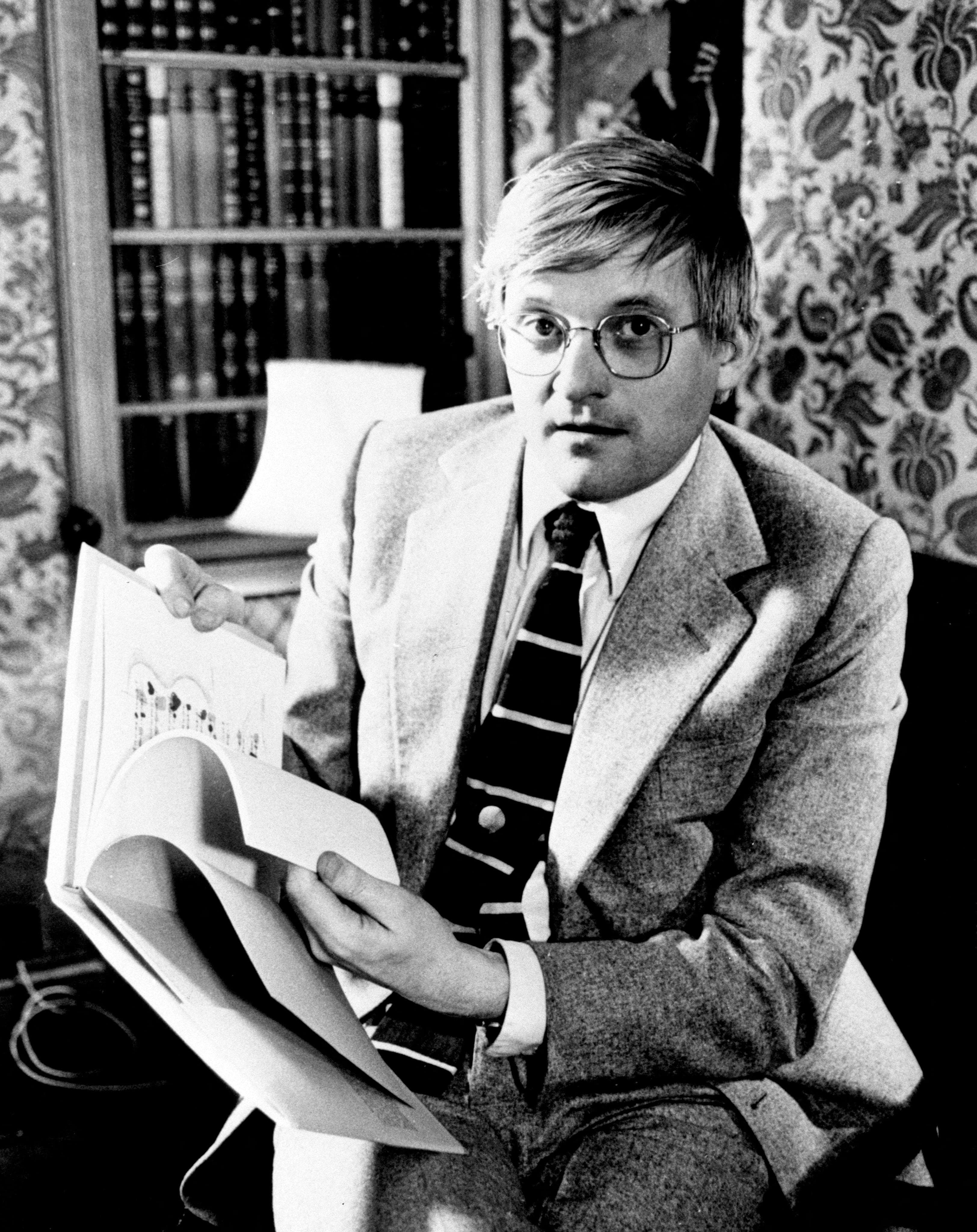 Mort de David Hockney : quand L'Express brossait le portrait du "Wahrol anglais" en 1974