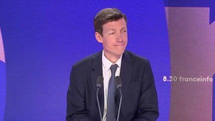 Violences sexuelles sur mineurs : le ministre de l’Éducation nationale prône la "suspension systématique" en cas d'accusation