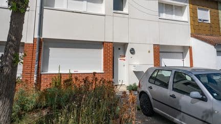 Des jumelles d'un an retrouvées mortes de déshydratation, à Beuvrages, près de Valenciennes