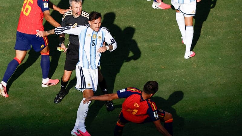 Coupe du monde 2026: "Très sévères", "exagérées", la presse argentine digère mal les sanctions contre Paredes, Molina et l'AFA