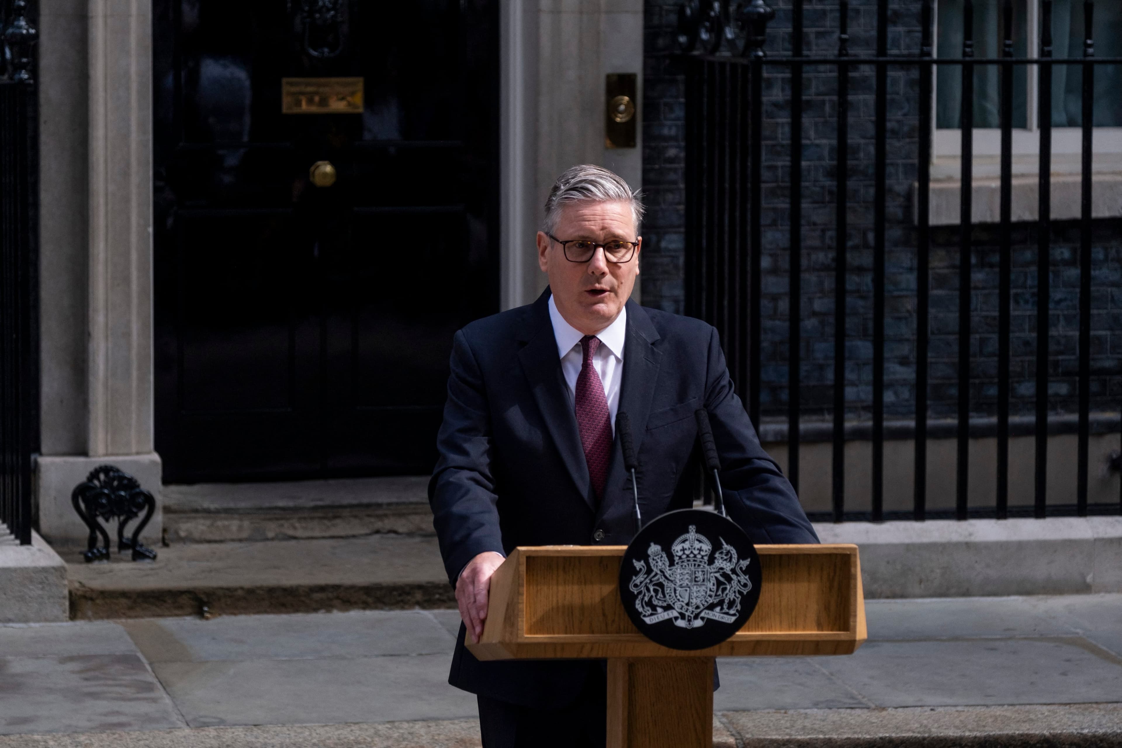 "Un triomphe devenu tragédie" : la démission de Keir Starmer vue par la presse britannique