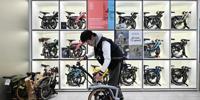 « Brompton Bicycle, le fabricant londonien du vélo pliant, se met dans la roue de Decathlon »