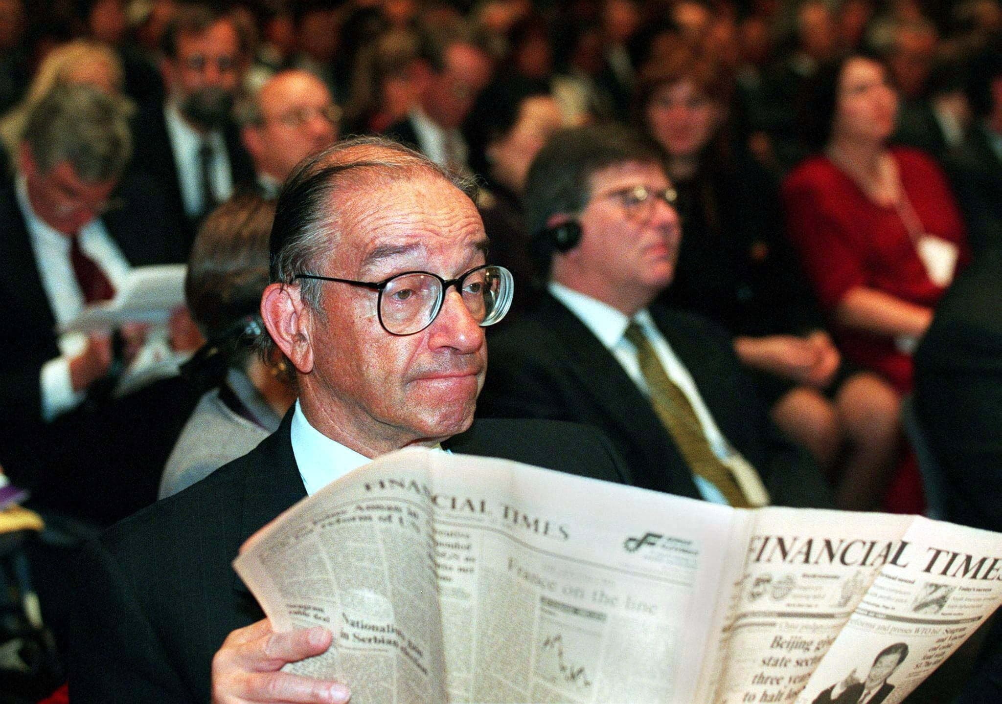 Mort d'Alan Greenspan, le maestro de l'économie digne "du bon Dieu dans un bon jour"
