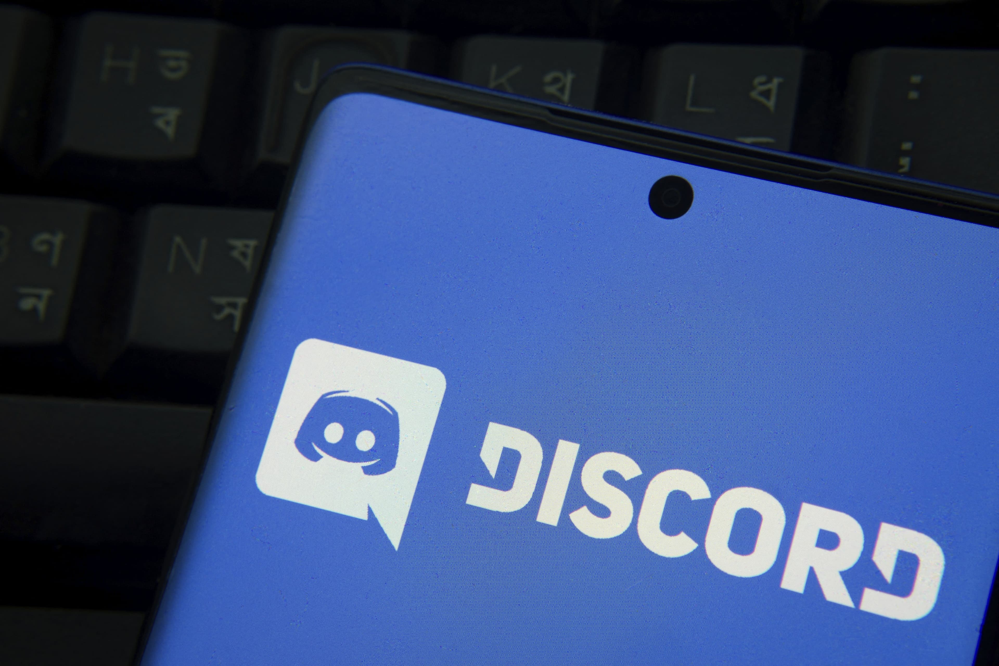 Du jeu vidéo aux blocus lycéens : Discord, arme de raid d'une génération