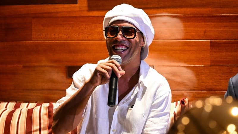 "J’espère avoir l'impact le plus positif possible": pourquoi Ronaldinho relance sa carrière de joueur à 46 ans