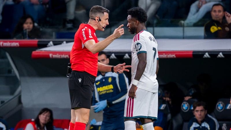 Real Madrid: DAZN balance ce qu'a dit Vinicius à l'arbitre après son carton rouge (et que ce dernier n'avait pas entendu)