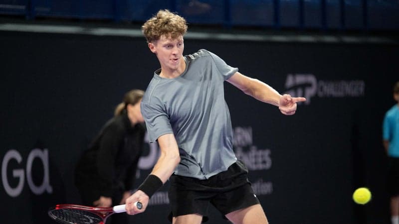 Tennis: première victoire à l'ATP, fils d'une star du rugby, célébration inspirée par Thor... qui est Felix Balshaw, le Français qui termine 2026 en feu