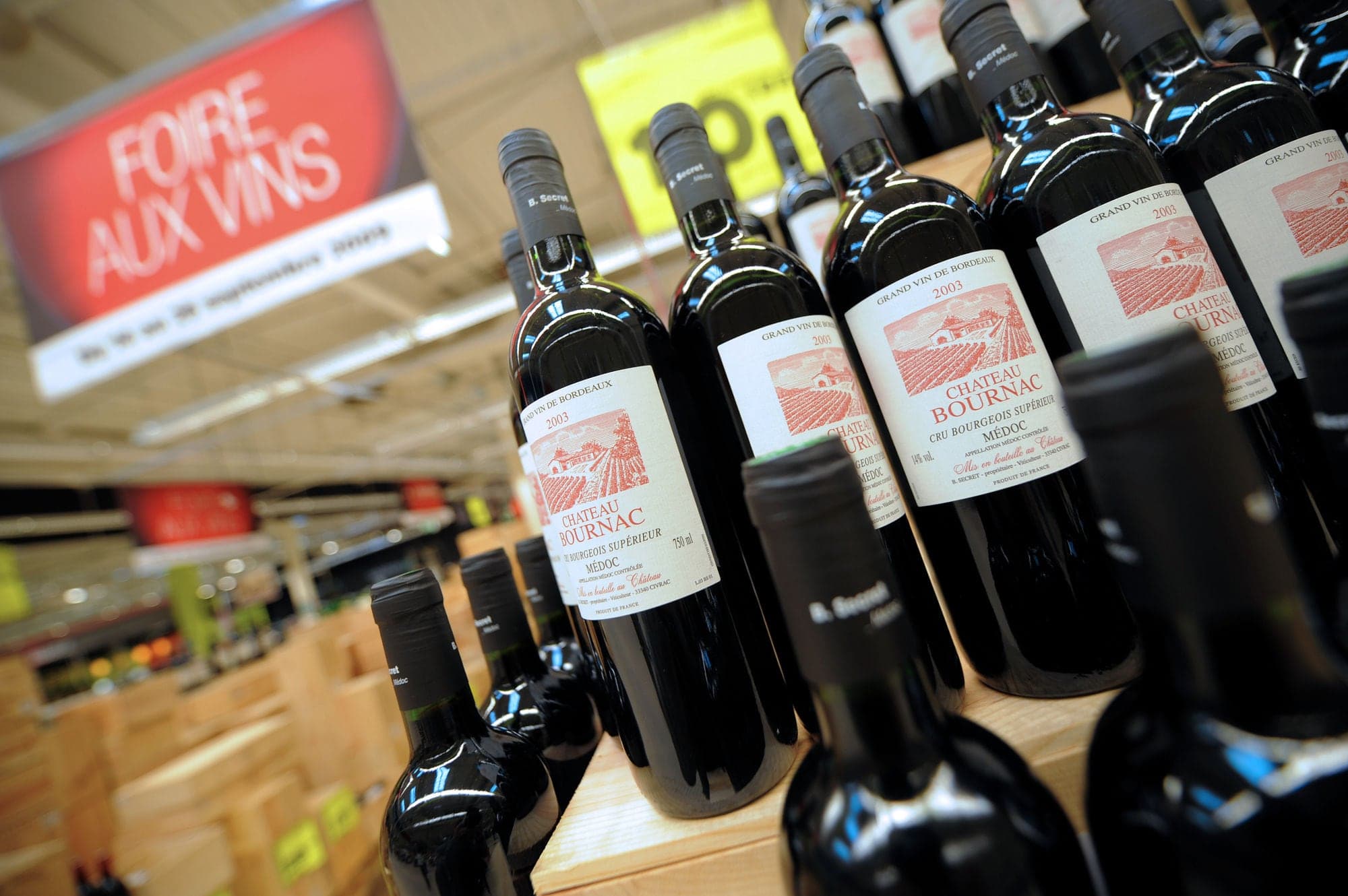 Foires aux vins : qui va gagner la guerre des rayons ? 