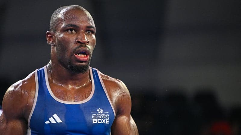 Boxe, championnats d'Europe: "Je confirme devant le monde entier", le Français Junior Tadah savoure sa médaille d’argent