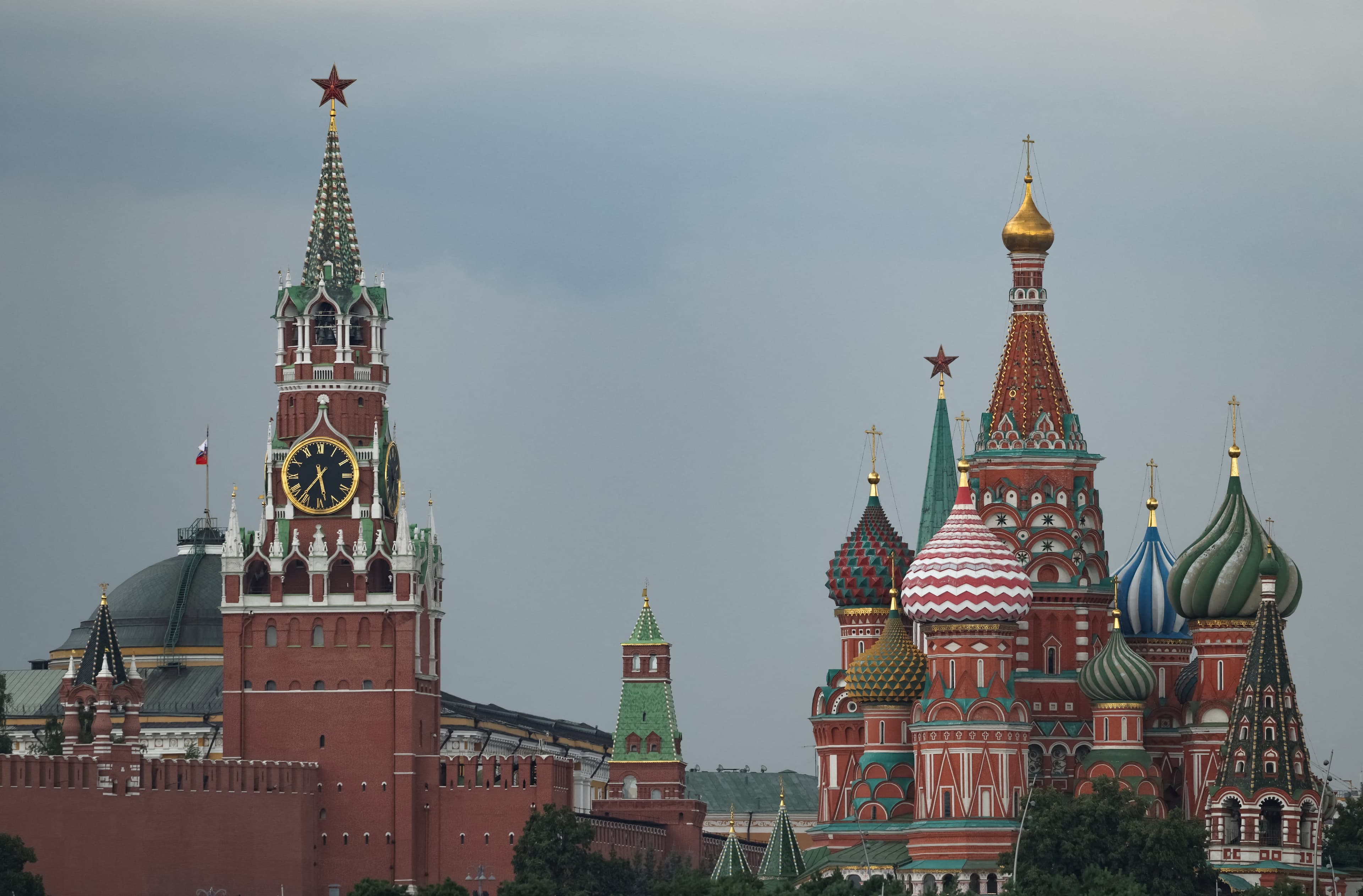 Guerre en Ukraine : la Russie porte son budget de défense à un niveau inédit