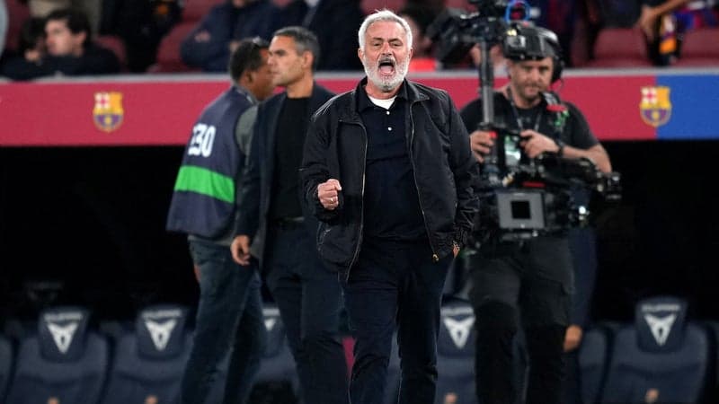 Barça-Real: malgré le "match extraordinaire" des Madrilènes, Mourinho s'en prend... à l’arbitrage