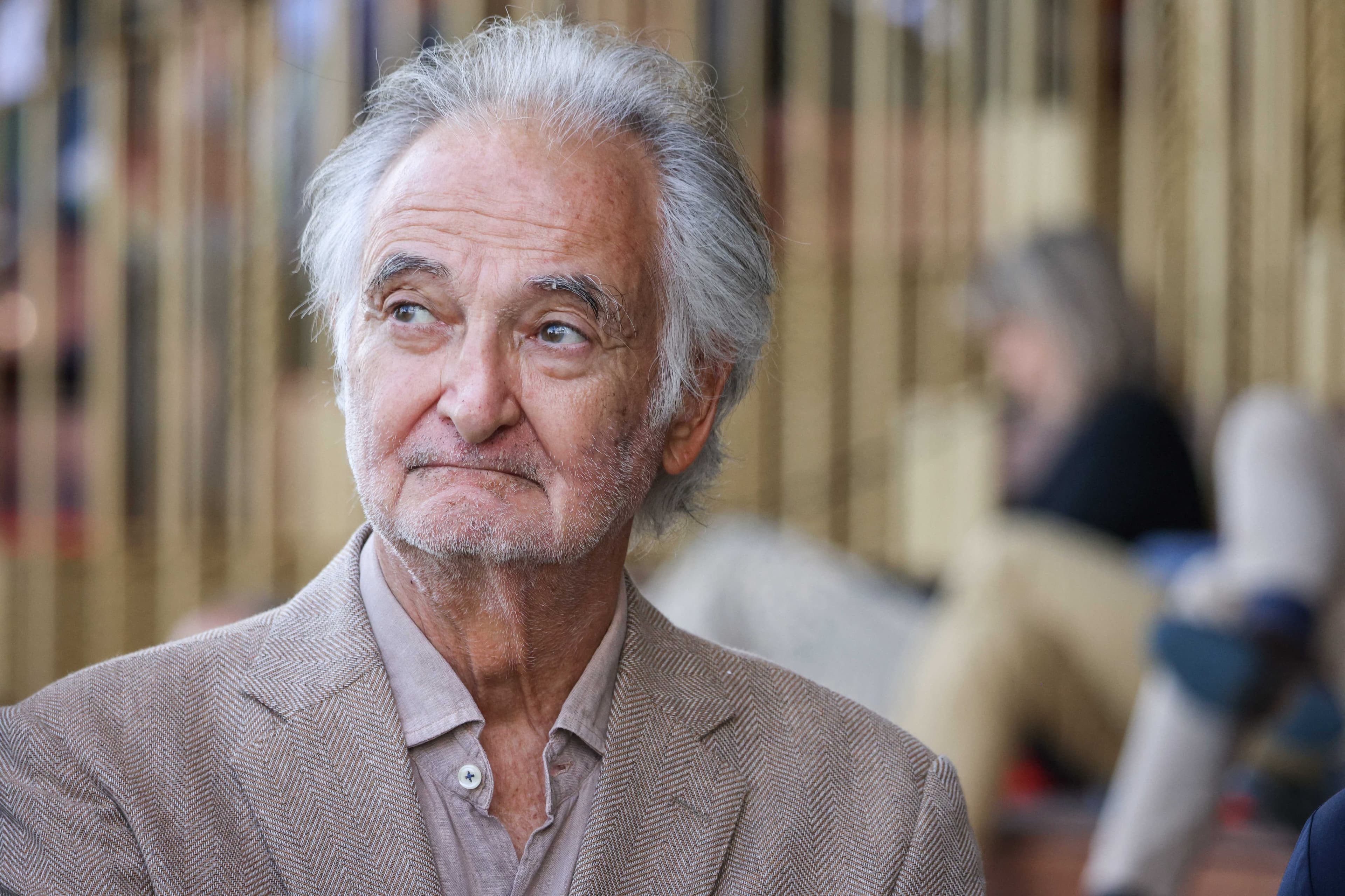 Jacques Attali : "La France ne doit pas devenir un pays où chacun n’aspire qu’à la retraite" 