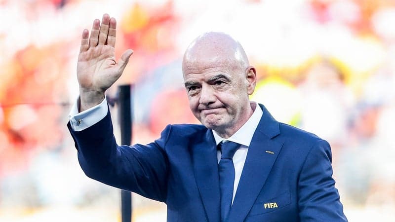 "Vente de la Coupe du monde": "Garantir que le football mondial soit géré de façon transparente", les fédérations allemande et anglaise fustigent Infantino et la Fifa