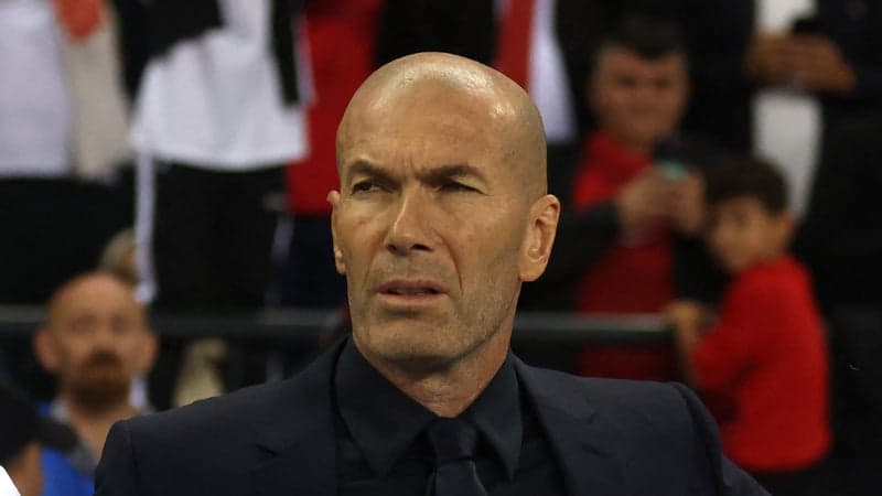 Turquie-France: "Un petit retard à l'allumage", Zidane explique pourquoi il a raté le début de la Marseillaise
