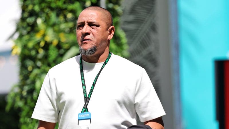 "J'ai perdu 99% de ce que j'ai gagné dans le foot": les confessions de Roberto Carlos sur sa faillite