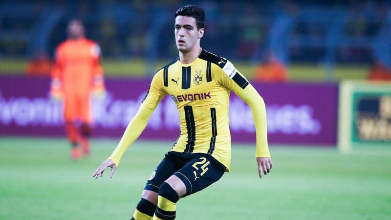 "Je crois que j’ai un ange gardien": Mikel Merino raconte comment il a évité le pire pendant l'attentat du bus de Dortmund en 2017