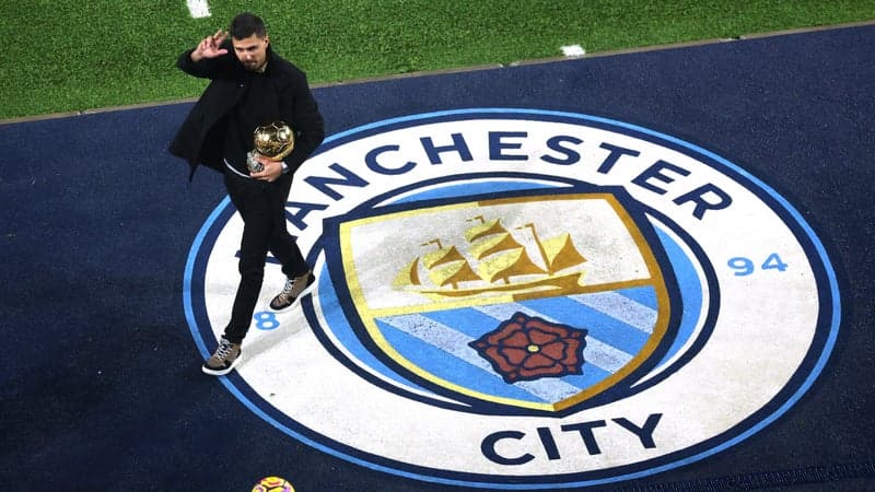 Une fraude à un milliard d'euros: la Premier League reconnait Manchester City coupable de 114 infractions financières et promet des sanctions à venir
