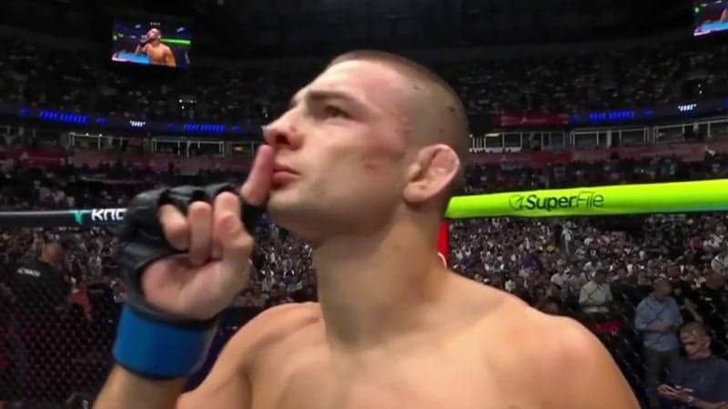 UFC Belgrade: le résumé vidéo des débuts canons du Français Noah Gugnon, qui éteint Janicic en à peine plus d'une minute et climatise la salle