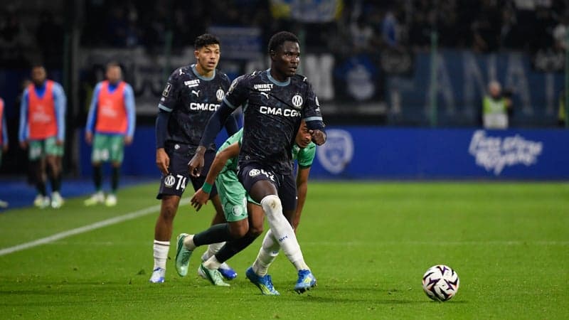 "Les deux joueurs les plus libérés": Genesio élogieux envers les minots Kamissoko et Bezahaf après Troyes-OM