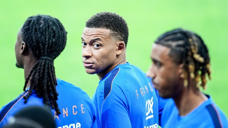 Une longévité au plus haut niveau comme Cristiano Ronaldo? "La France ne me laissera jamais jouer jusqu’à 41 ans", plaisante Mbappé