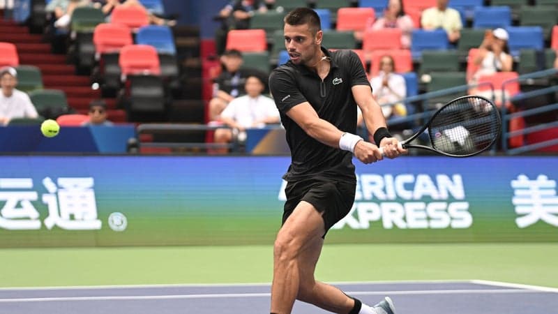 Tennis: cruel coup d'arrêt pour Arthur Gea, contraint à l'abandon en quart de finale de Shanghai