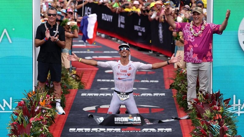Triathlon: "Définitivement la plus belle course de ma carrière", Vincent Luis savoure après son titre de champion du monde IronMan