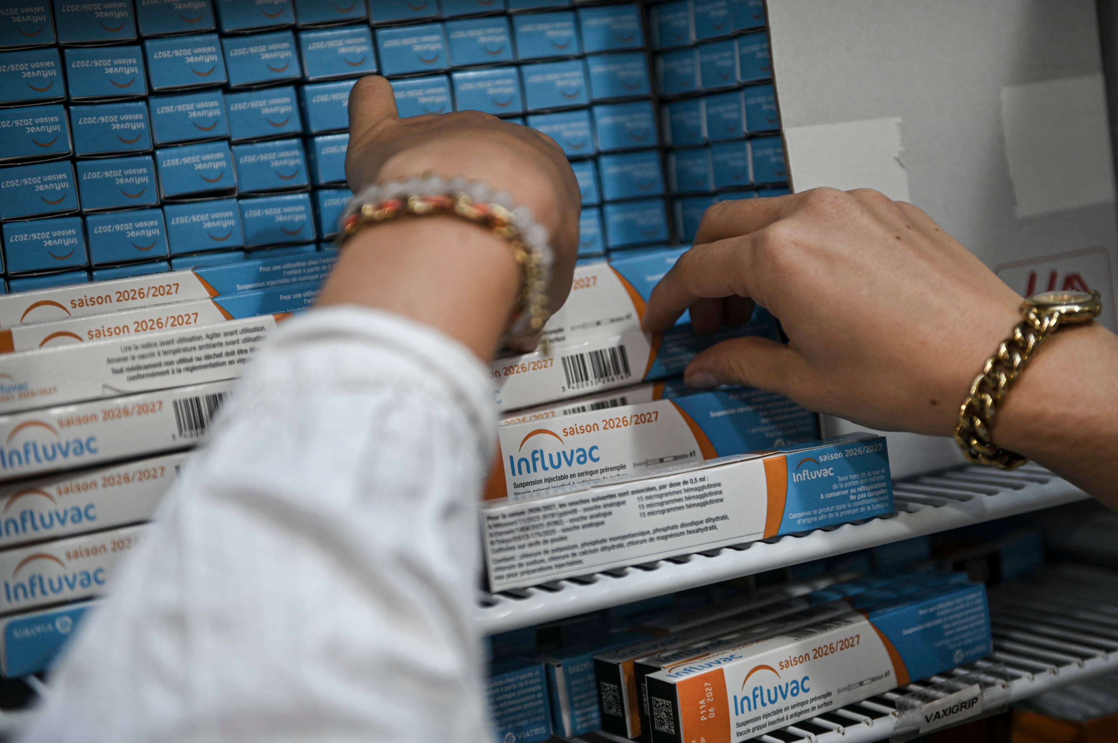 Utile et sûr contre la grippe, peut-être bénéfique contre Alzheimer : toutes les raisons de se faire vacciner