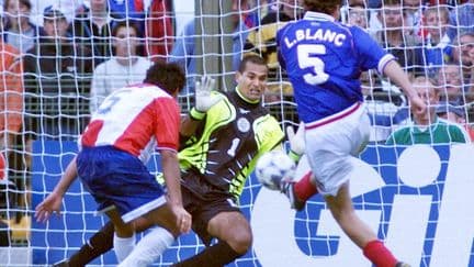 Spice Girls, Jacques Chirac, Francs… À quoi ressemblait la France lors de la dernière rencontre contre le Paraguay en Coupe du monde ?