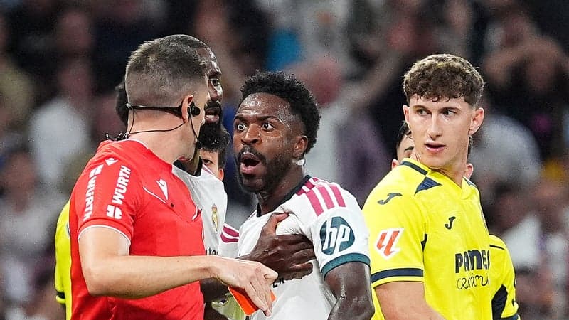 L'action invraisemblable de Real-Villarreal: but refusé, tirage de cheveux et carton rouge... Vinicius Jr dégoupille totalement