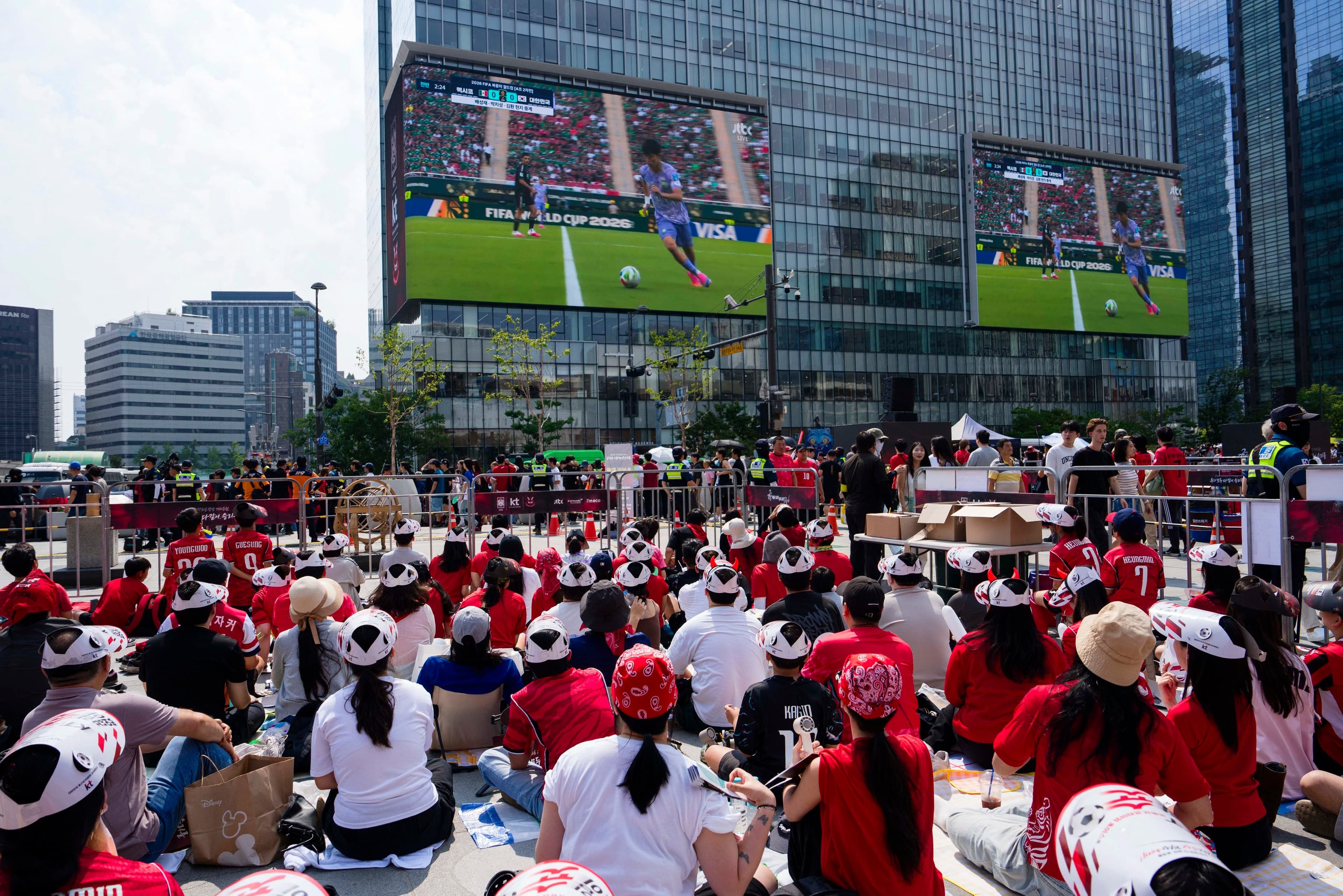 Congés, retards et gueule de bois : quand la Coupe du monde bouscule la productivité des salariés