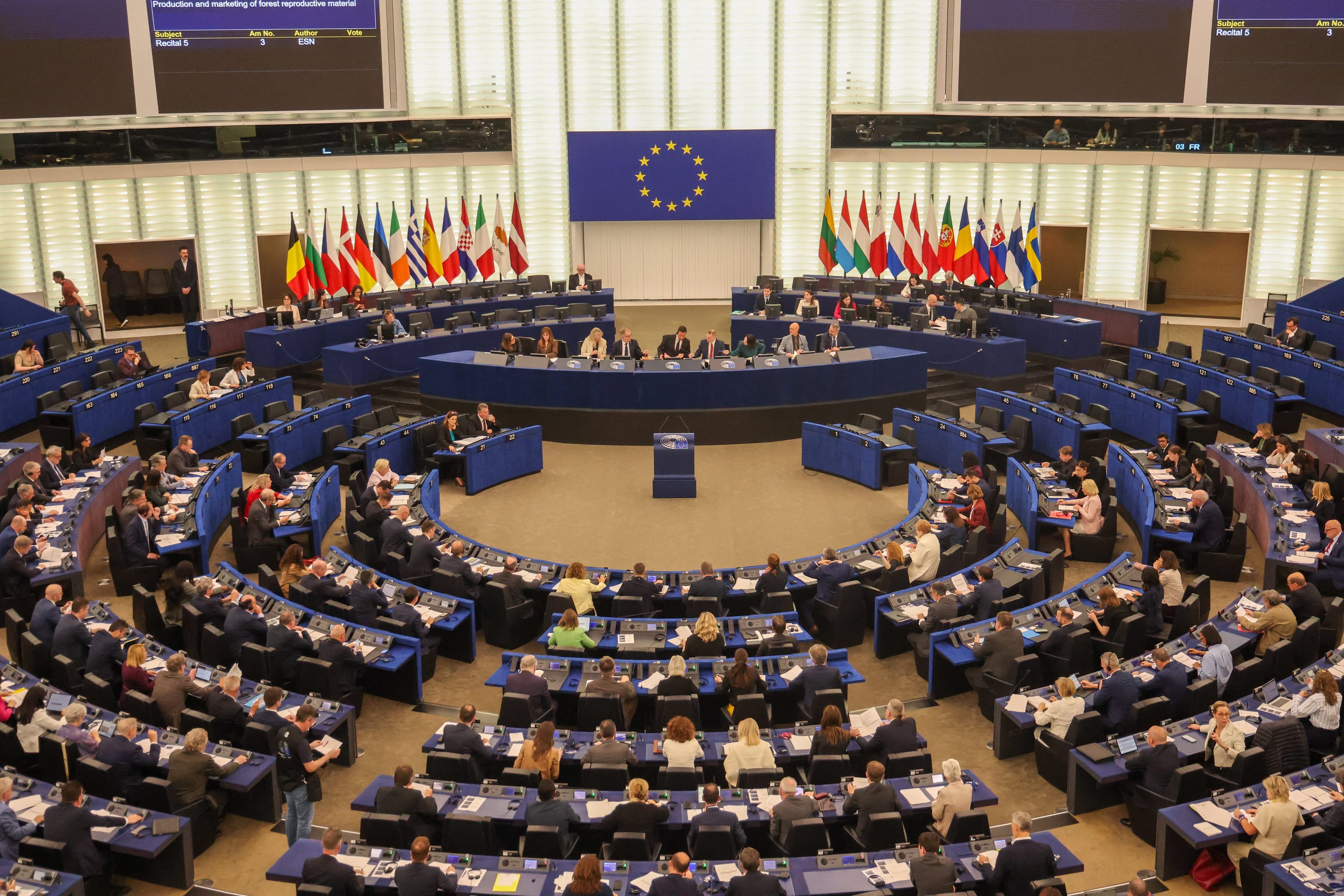 Immigration : le Parlement européen adopte un durcissement sans précédent de la politique de l'UE
