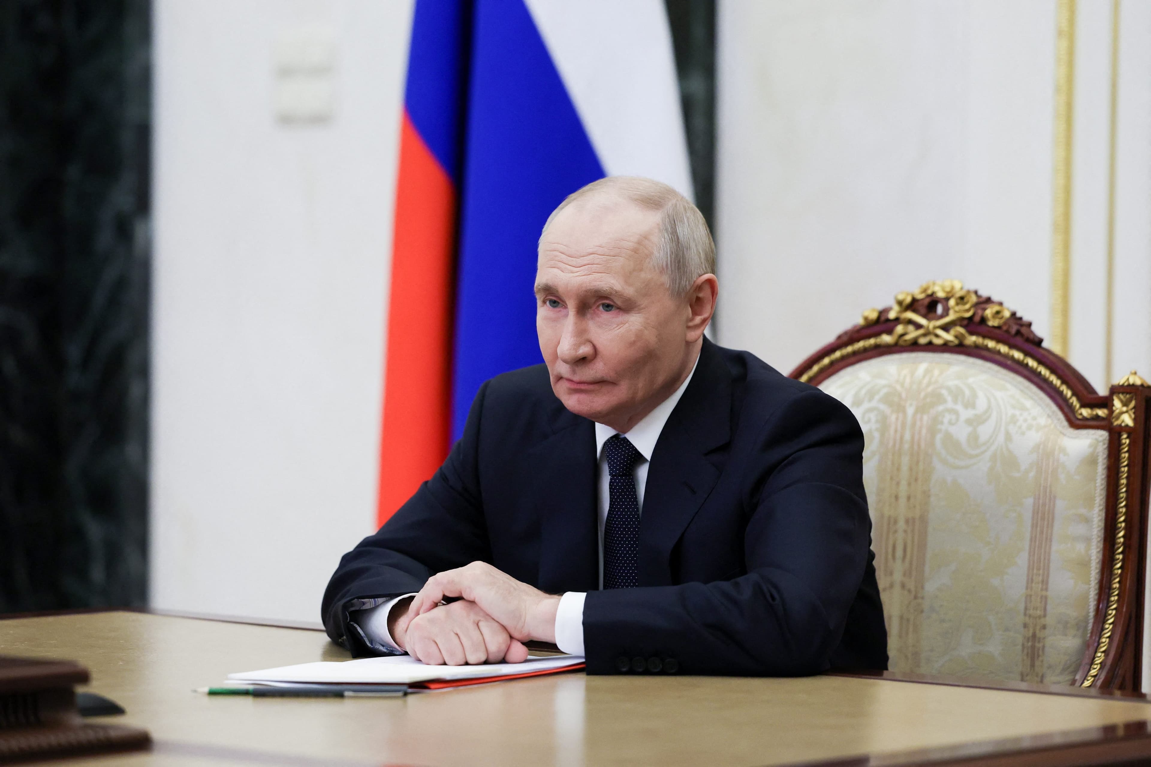 "Vladimir Poutine construit un Etat caché, et il est là pour durer" : les révélations de Maksym Beznosiuk