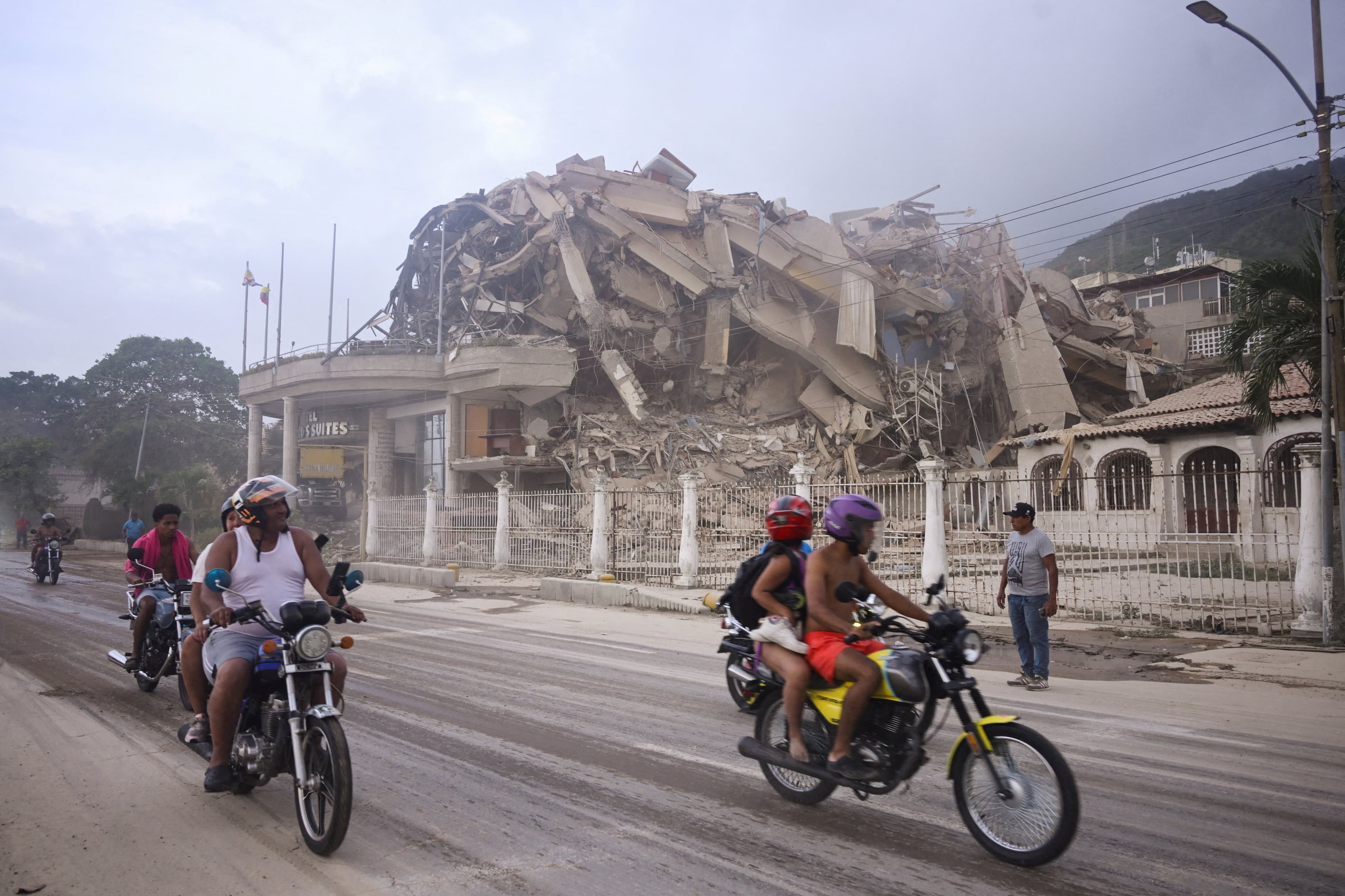 Le Venezuela frappé par deux puissants séismes, un lourd bilan redouté